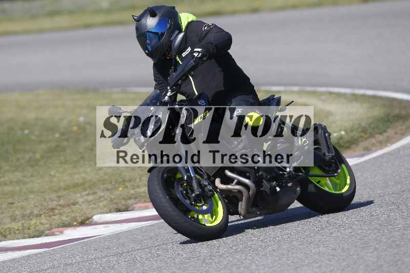 /01 02.04.2026 MAZ ADR/Gruppe rot/32